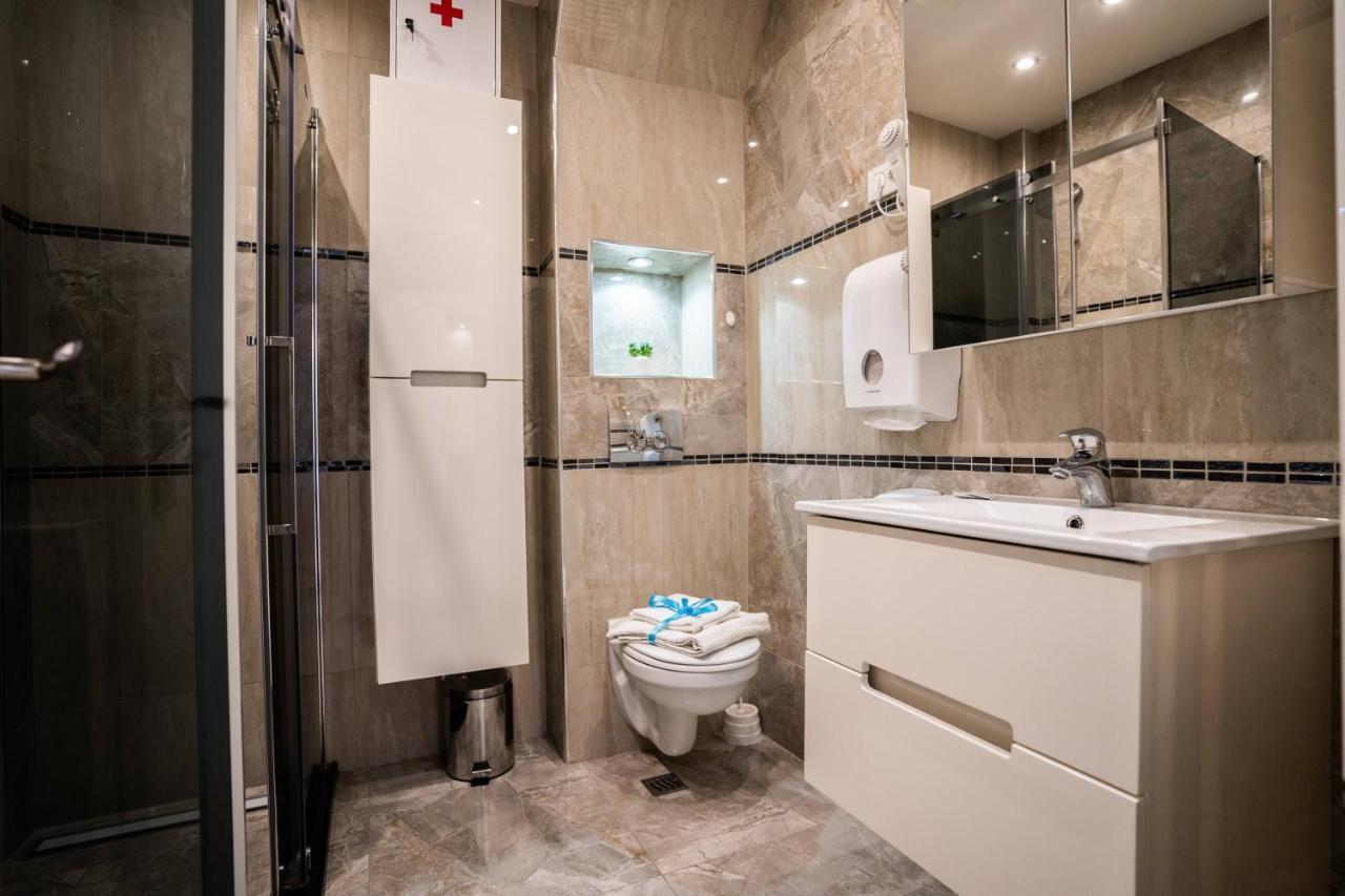 Turist Apartment Ниш Екстер'єр фото
