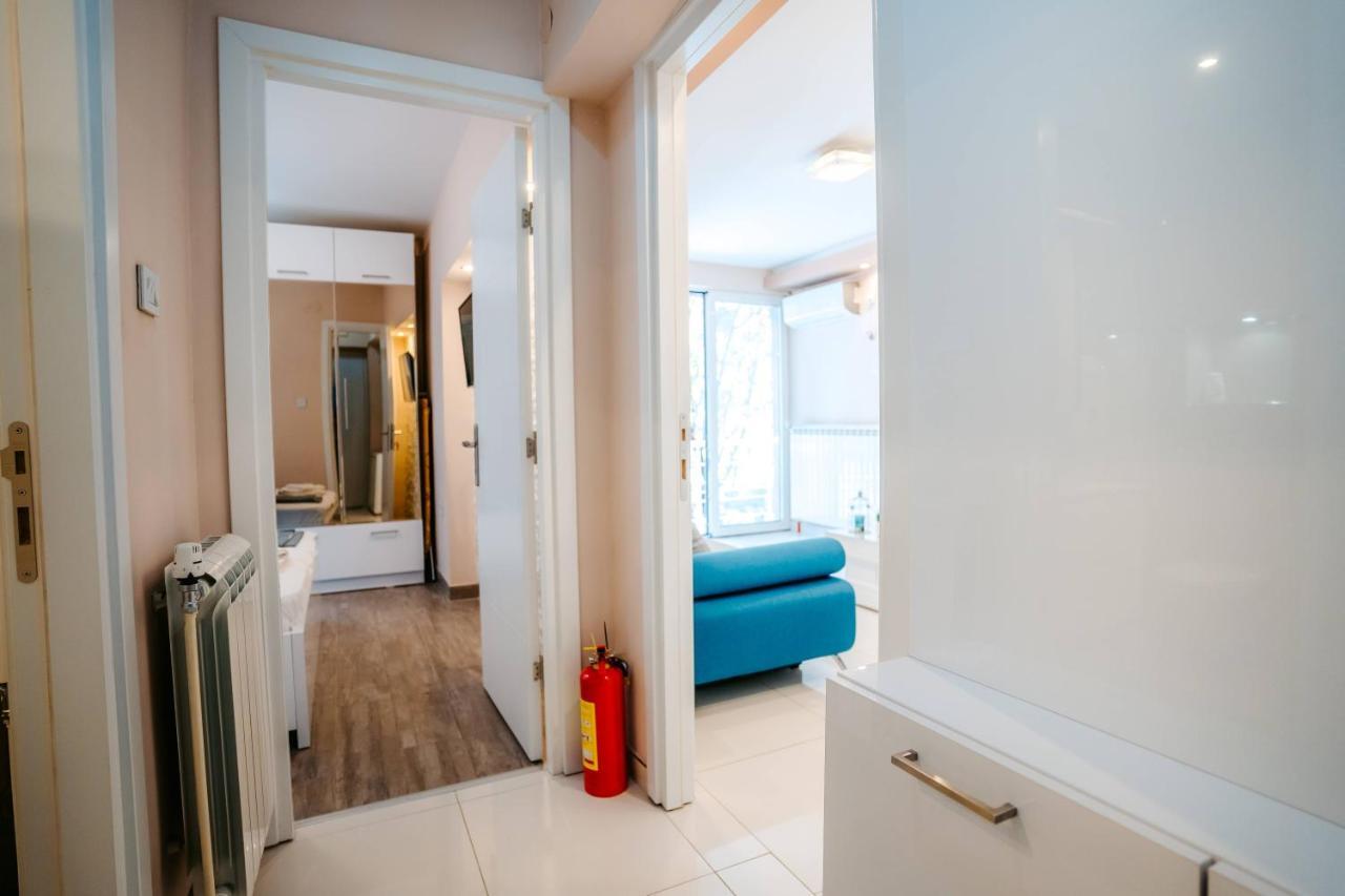 Turist Apartment Ниш Екстер'єр фото